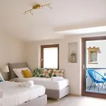Casa Dafne Center